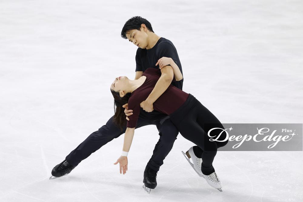 りくりゅう、貫禄の調整　地元の児童も歓声と拍手　フィギュアGPフランス大会前日練習 - フィギュアスケート専門情報サイトDeep Edge Plus　最新ニュース・充実のコラムをお届け