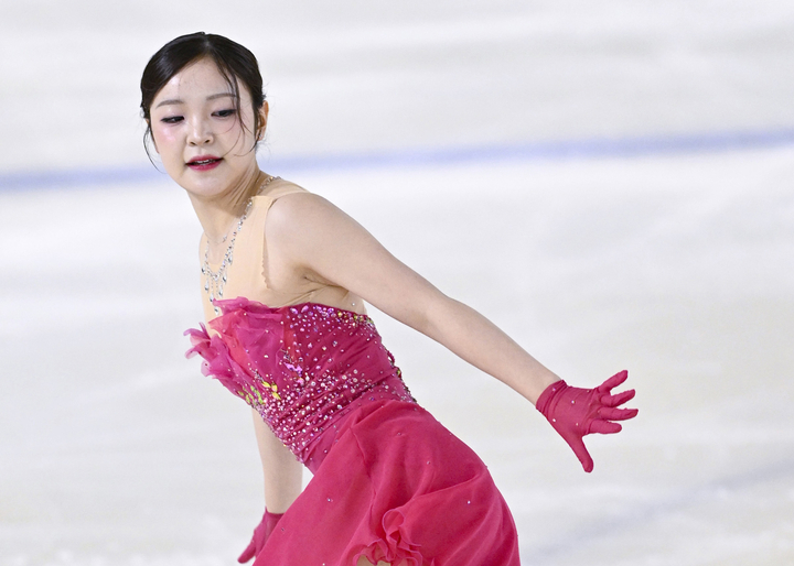 東日本選手権、SPは高木謡、片伊勢武アミンが首位 - フィギュアスケート専門情報サイトDeep Edge Plus 最新ニュース・充実のコラムをお届け